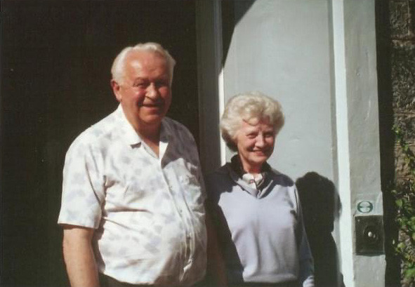 More information about "Meta Auld: honora membro"